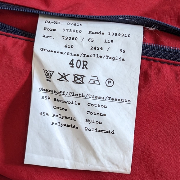 Bugatti Mens Sporty Windbreaker Jacket Size 40R( M-L) Red with Blue Trim - Picture 15 of 16